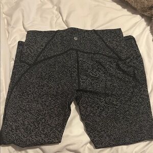 Lululemon Black and Gray leggings
